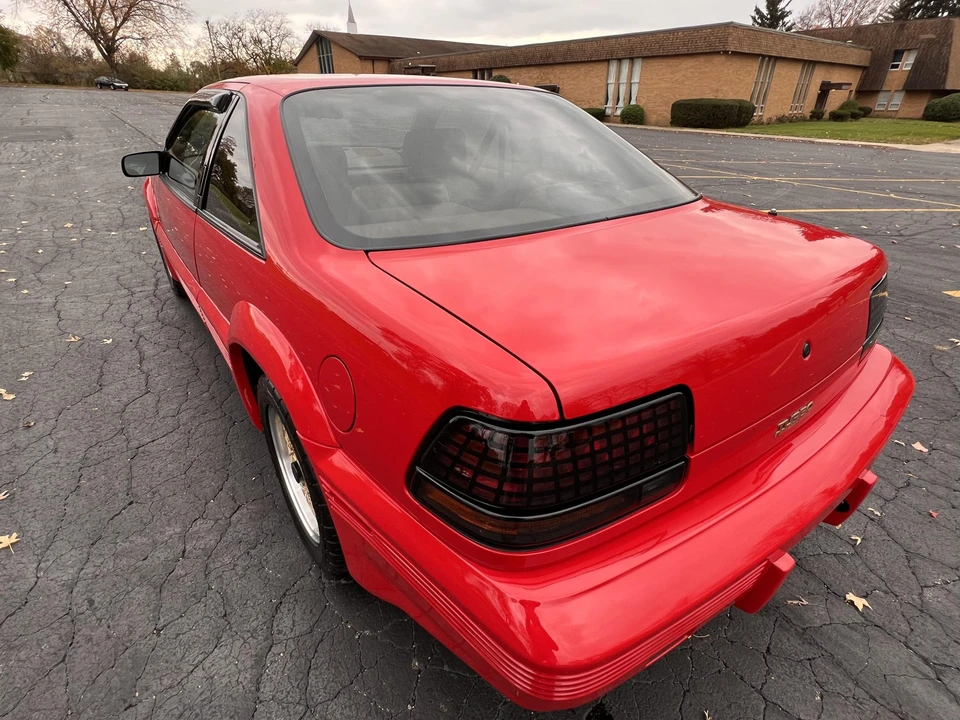 1989 Pontiac Grand Prix 3rd+ Gen - Image 19 of 31