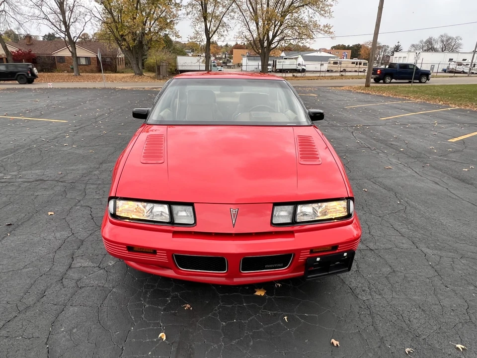 1989 Pontiac Grand Prix 3rd+ Gen - Image 7 of 31