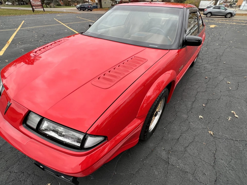1989 Pontiac Grand Prix 3rd+ Gen - Image 23 of 31