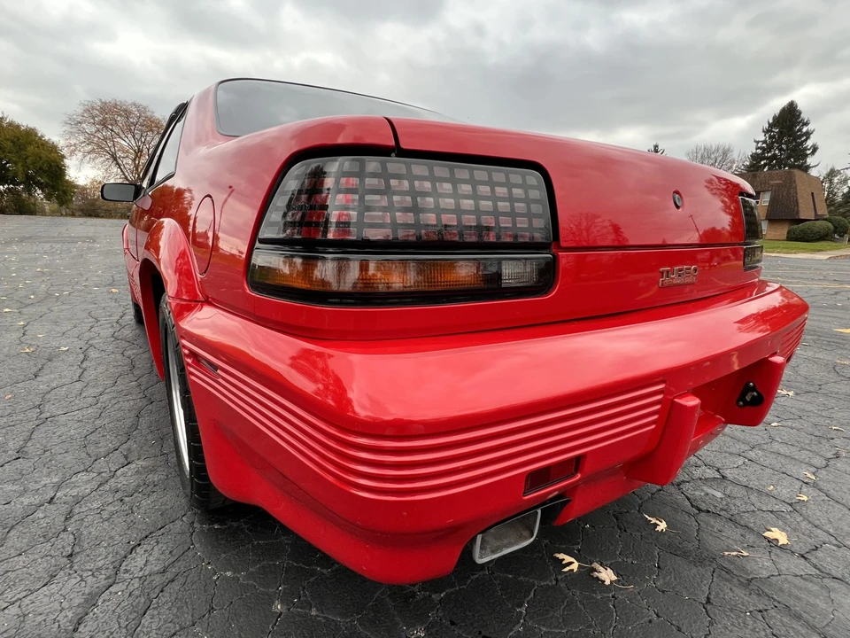 1989 Pontiac Grand Prix 3rd+ Gen - Image 29 of 31