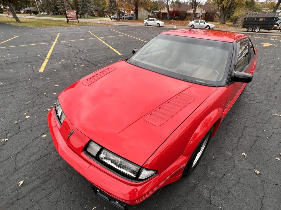 1989 Pontiac Grand Prix 3rd+ Gen - Image 4 of 31