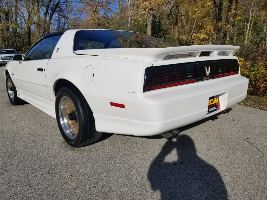 1989 Pontiac Firebird Trans Am 3rd Gen - Image 2 of 10