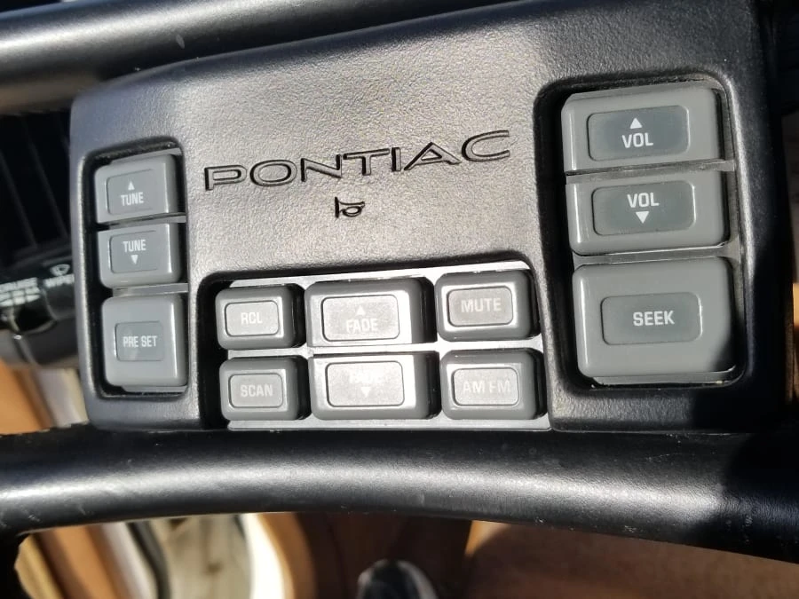 1989 Pontiac Firebird Trans Am 3rd Gen - Image 6 of 10