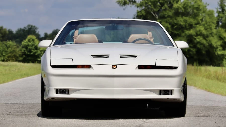 1989 Pontiac Firebird Trans Am 3rd Gen - Image 4 of 16
