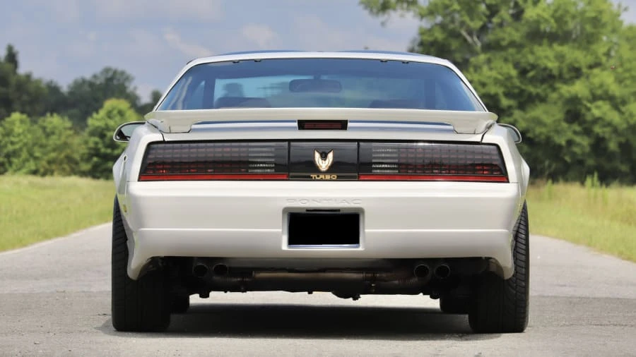 1989 Pontiac Firebird Trans Am 3rd Gen - Image 5 of 16