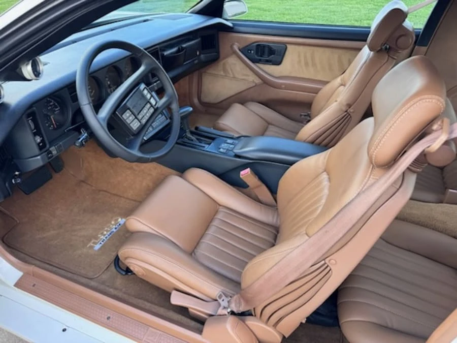 1989 Pontiac Firebird Trans Am 3rd Gen - Image 19 of 31