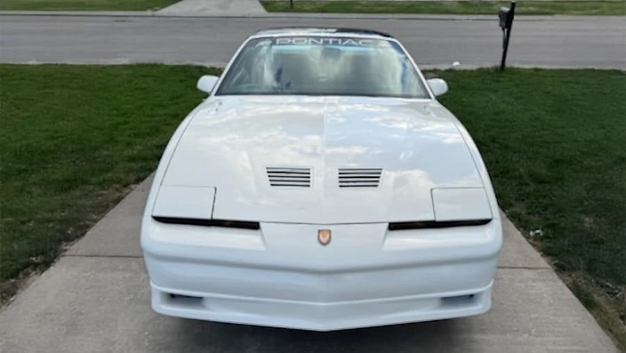 1989 Pontiac Firebird Trans Am 3rd Gen - Image 5 of 31