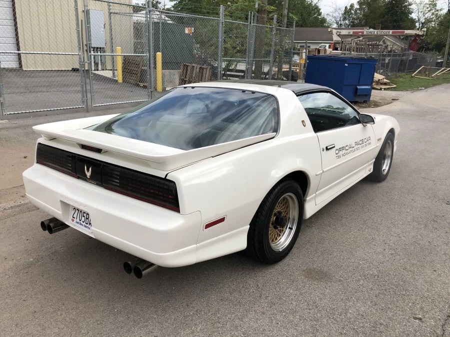 1989 Pontiac Firebird Trans Am 3rd Gen - Image 9 of 11