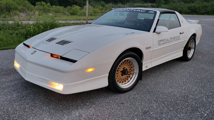 1989 Pontiac Firebird Trans Am 3rd Gen - Image 4 of 20