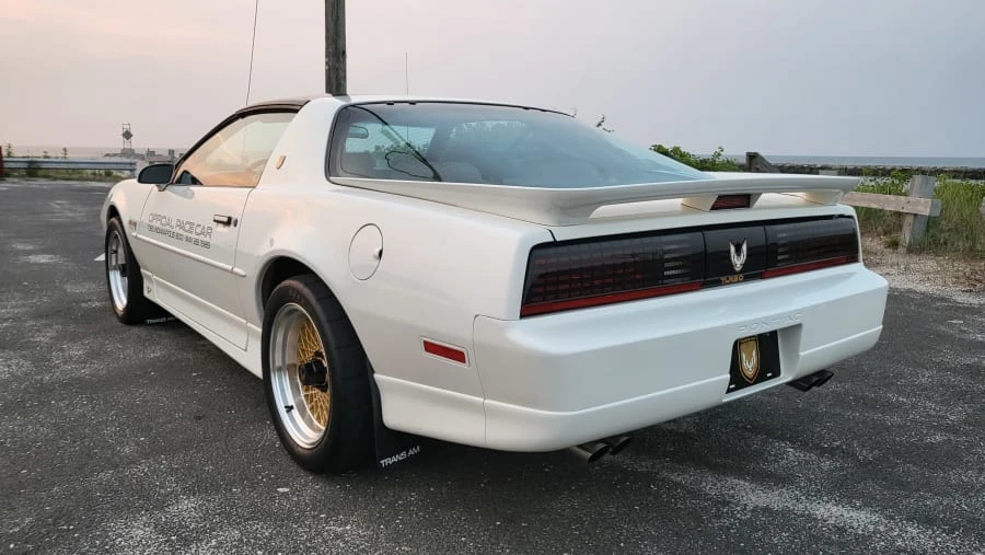 1989 Pontiac Firebird Trans Am 3rd Gen - Image 2 of 20