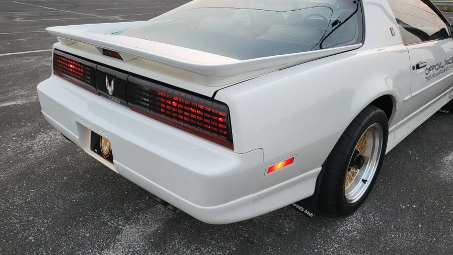 1989 Pontiac Firebird Trans Am 3rd Gen - Image 6 of 20