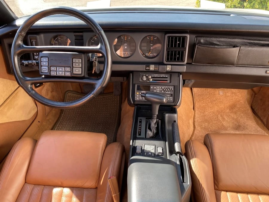 1989 Pontiac Firebird Trans Am 3rd Gen - Image 3 of 12