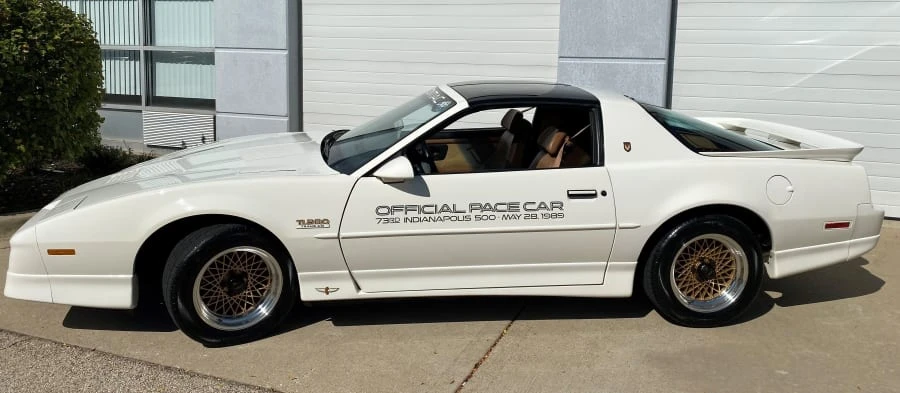 1989 Pontiac Firebird Trans Am 3rd Gen - Image 12 of 12