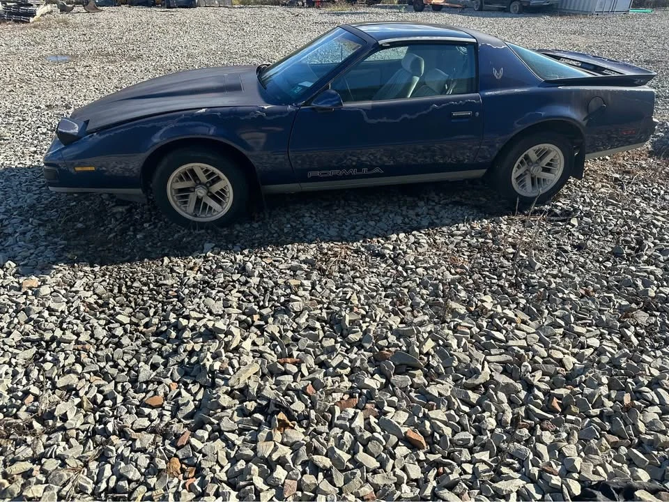 1989 Pontiac Firebird 3rd Gen - Image 2 of 10