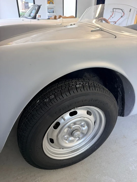 1989 Porsche 550 - Image 16 of 30