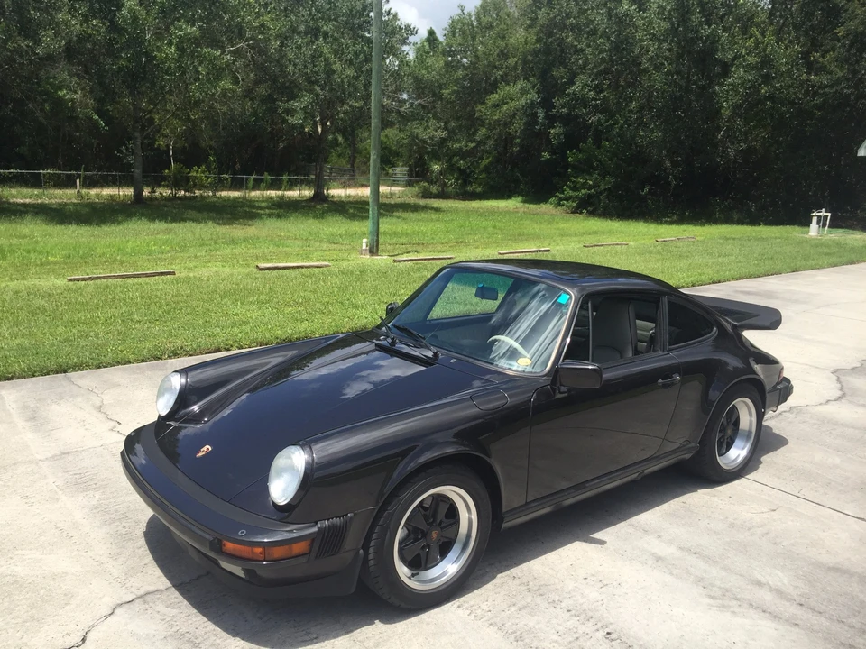 1989 Porsche 911 Carrera 3.2 - Image 10 of 31