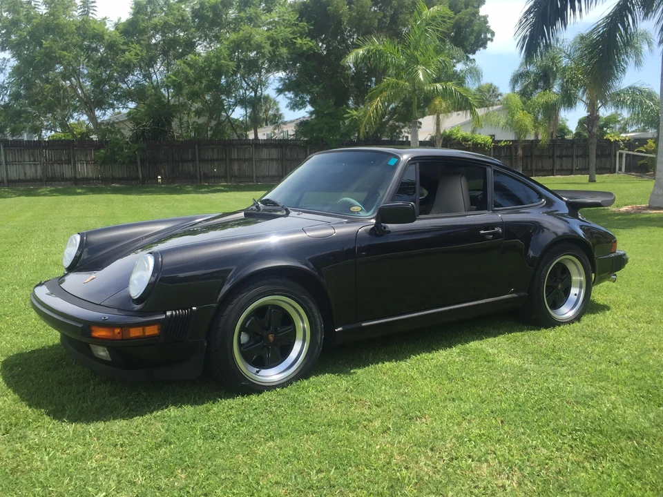 1989 Porsche 911 Carrera 3.2 - Image 11 of 31