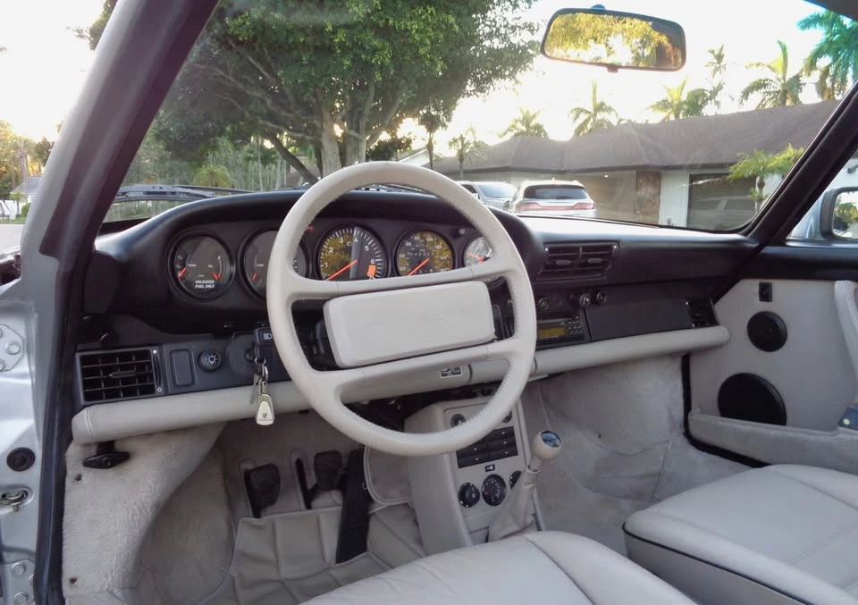 1989 Porsche 911 Carrera 3.2 - Image 13 of 20