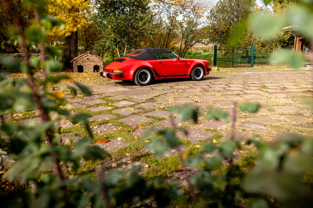 1990 Porsche 911 Carrera 3.2 - Image 23 of 31