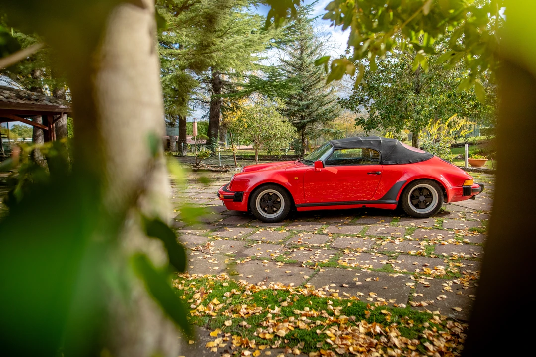 1990 Porsche 911 Carrera 3.2 - Image 10 of 31