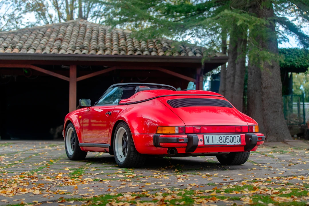 1990 Porsche 911 Carrera 3.2 - Image 3 of 31