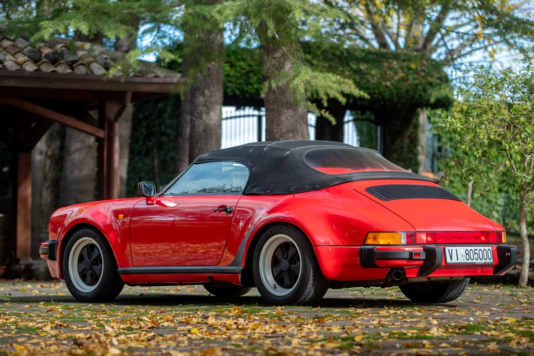 1990 Porsche 911 Carrera 3.2 - Image 20 of 31