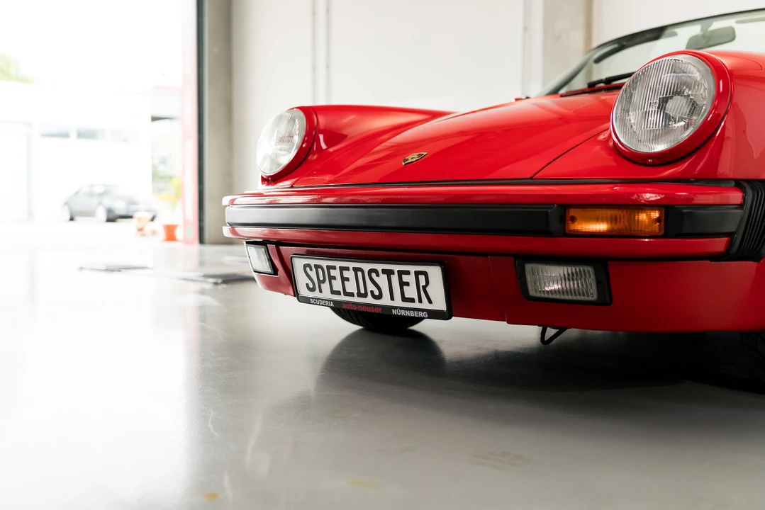 1989 Porsche 911 Carrera 3.2 - Image 17 of 31