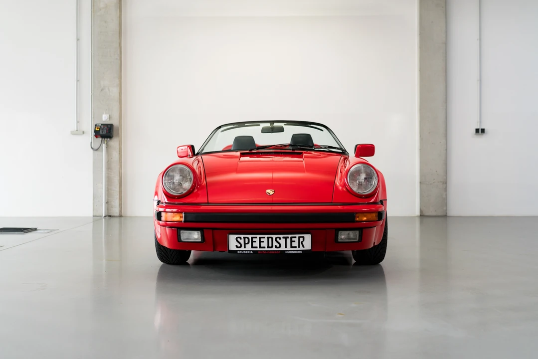 1989 Porsche 911 Carrera 3.2 - Image 2 of 31