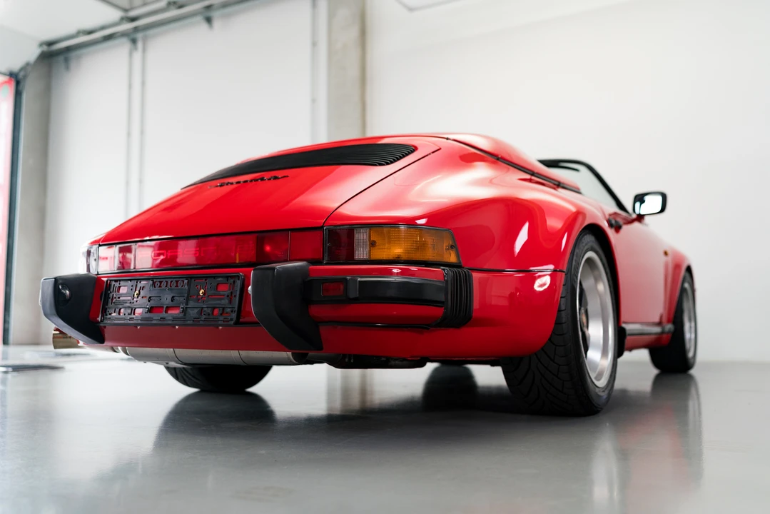1989 Porsche 911 Carrera 3.2 - Image 30 of 31
