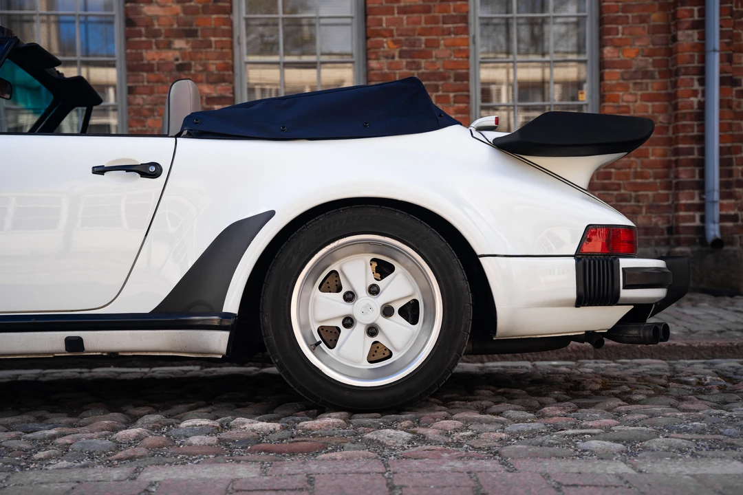 1989 Porsche 930 Turbo - Image 24 of 31