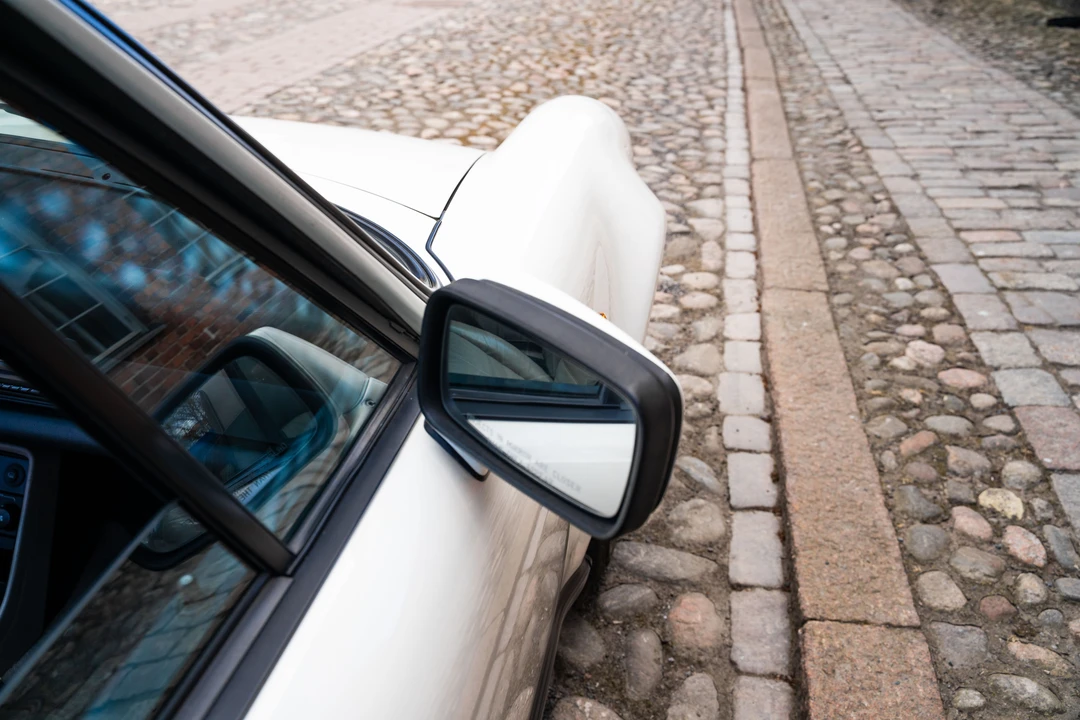 1989 Porsche 930 Turbo - Image 15 of 31