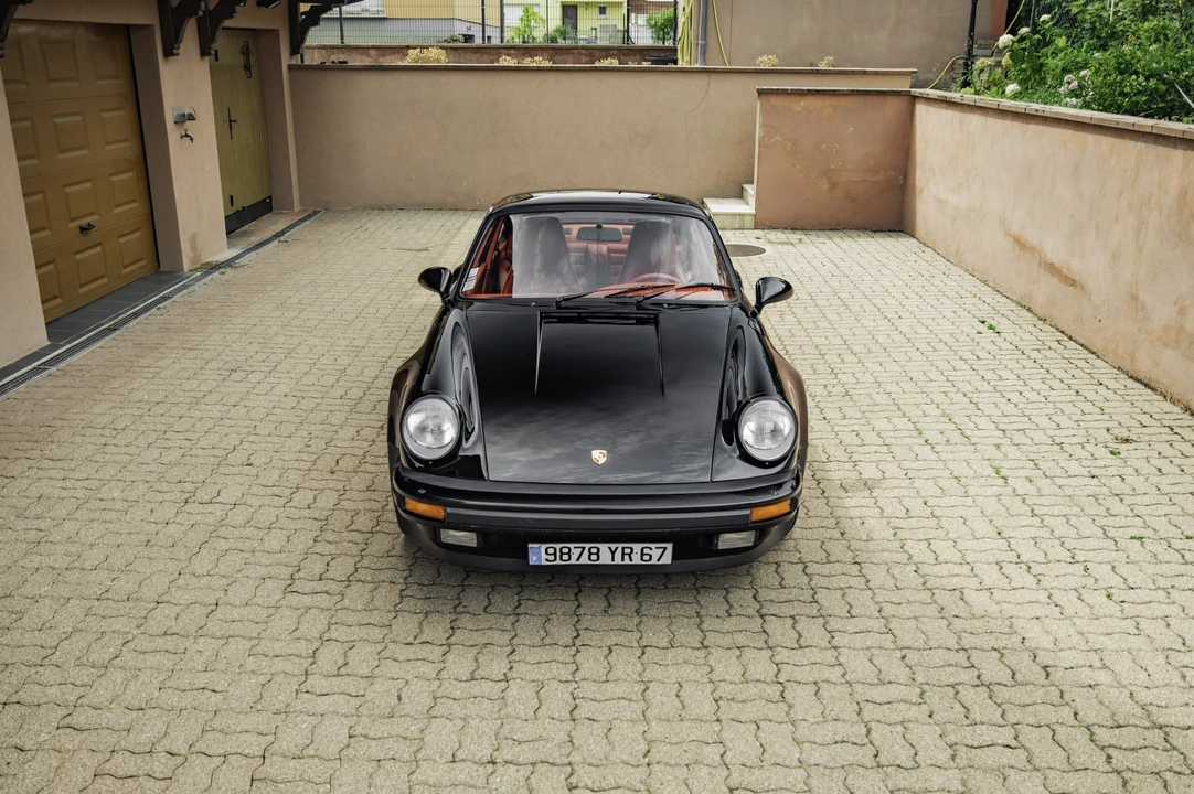 1989 Porsche 930 Turbo - Image 9 of 31