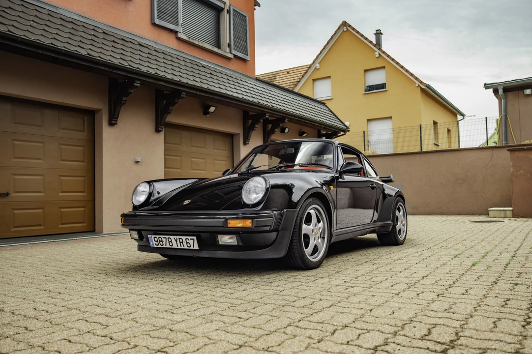 1989 Porsche 930 Turbo - Image 8 of 31