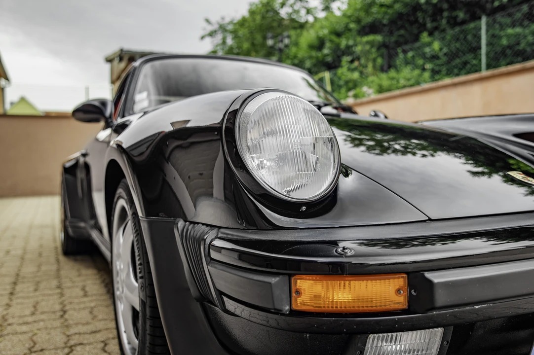 1989 Porsche 930 Turbo - Image 18 of 31
