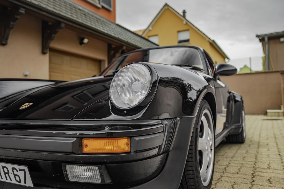 1989 Porsche 930 Turbo - Image 19 of 31