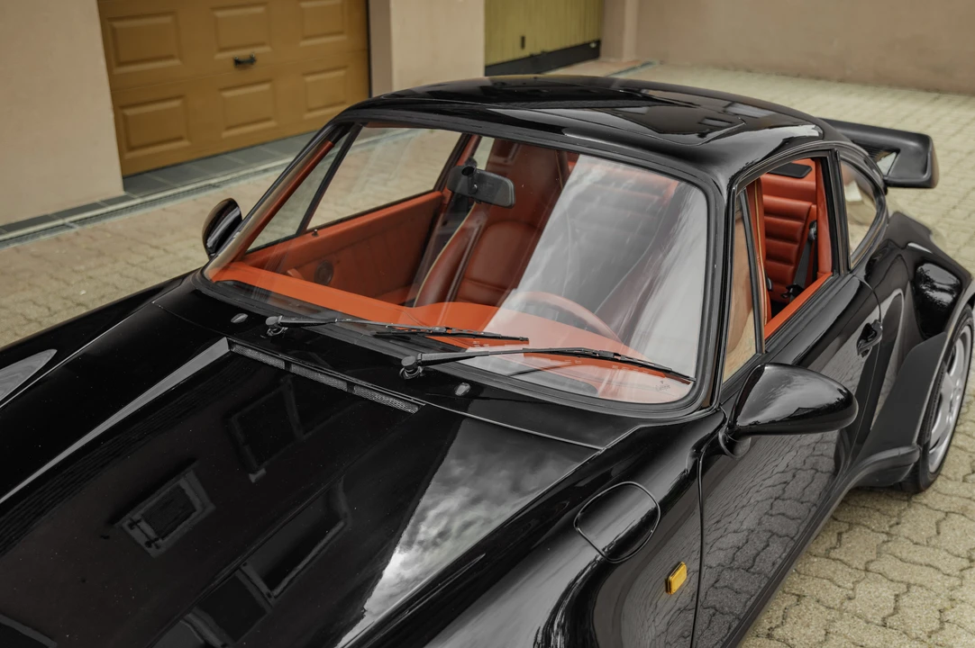 1989 Porsche 930 Turbo - Image 24 of 31