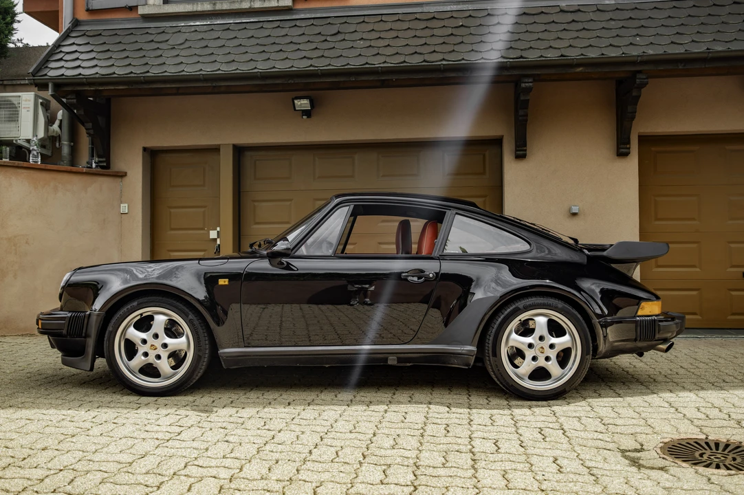 1989 Porsche 930 Turbo - Image 7 of 31