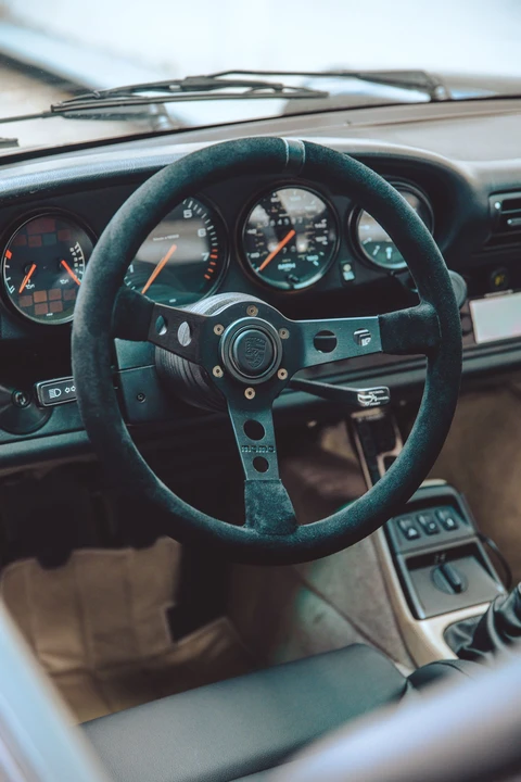 1989 Porsche 964 Carrera 4 - Image 6 of 31