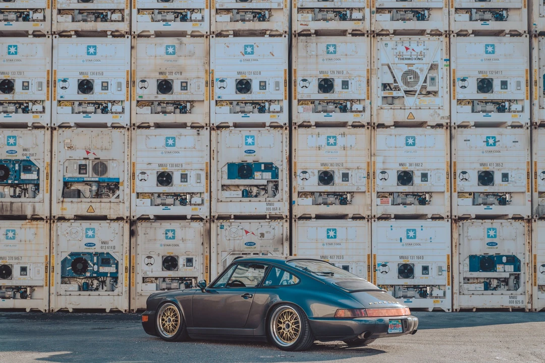 1989 Porsche 964 Carrera 4 - Image 21 of 31