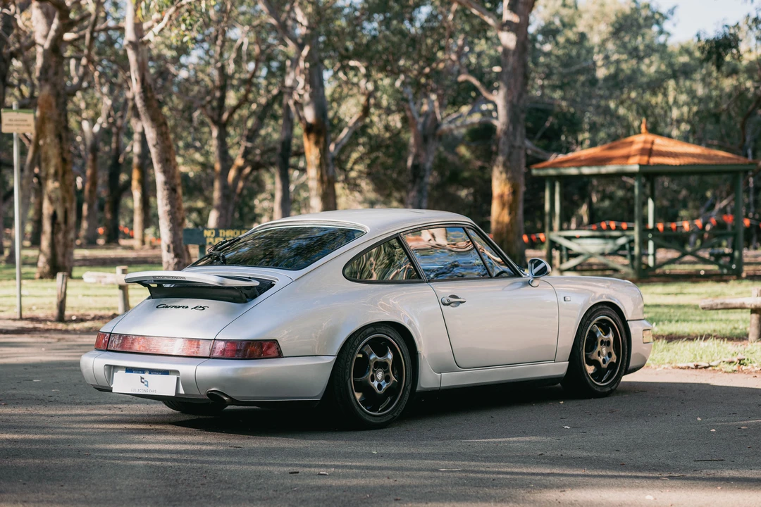 1989 Porsche 964 Carrera 4 - Image 14 of 31