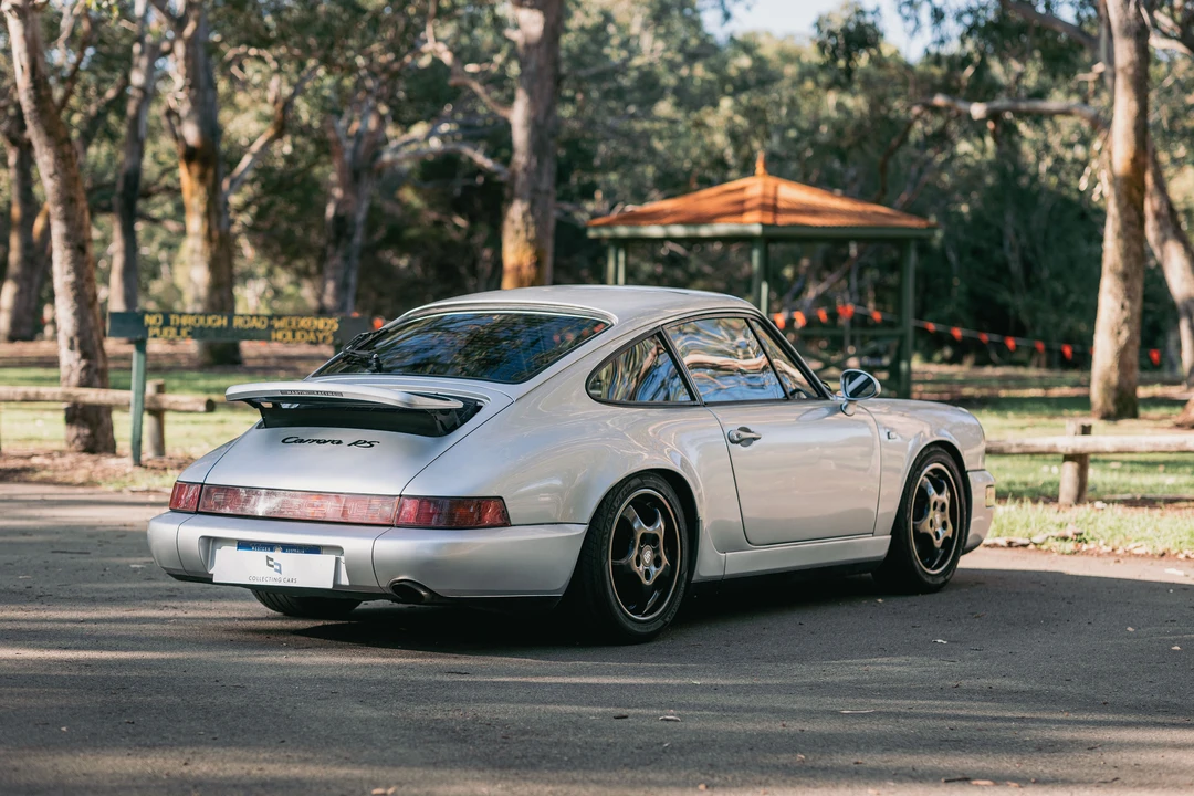 1989 Porsche 964 Carrera 4 - Image 5 of 31