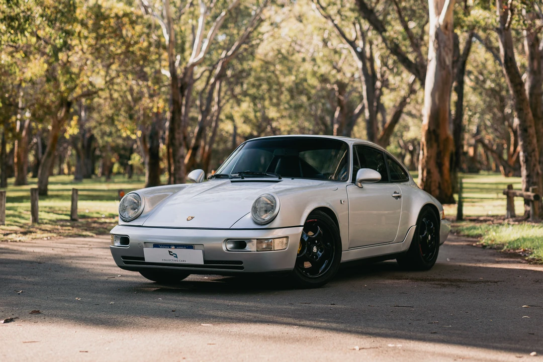 1989 Porsche 964 Carrera 4 - Image 11 of 31