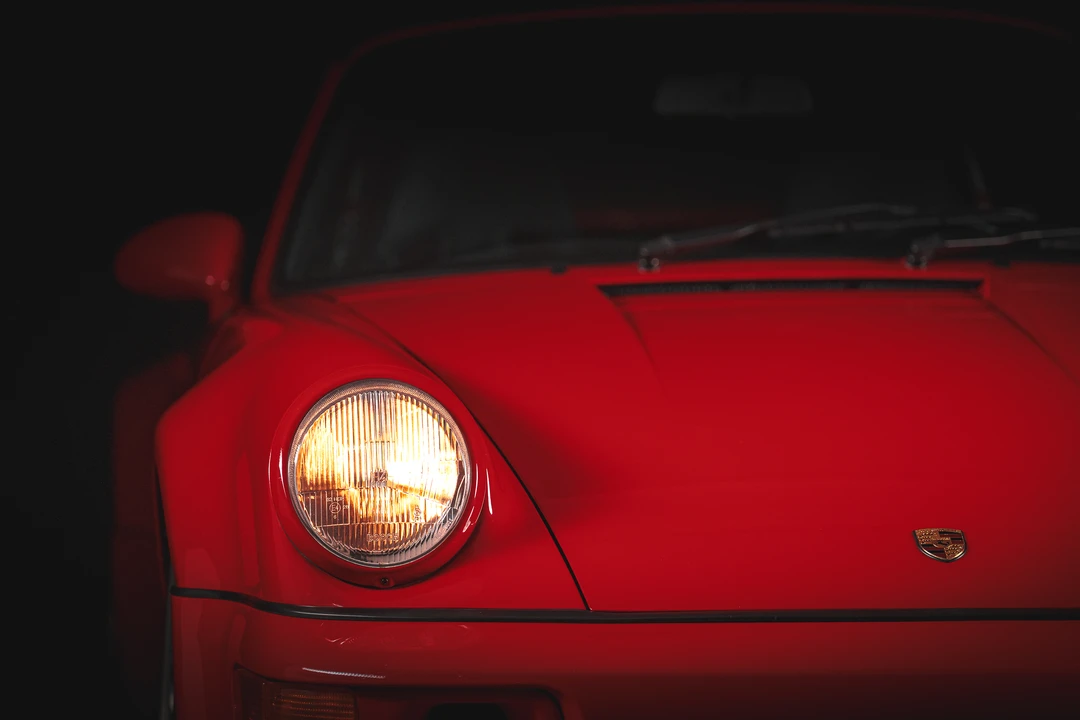 1989 Porsche 964 Carrera 4 - Image 16 of 31