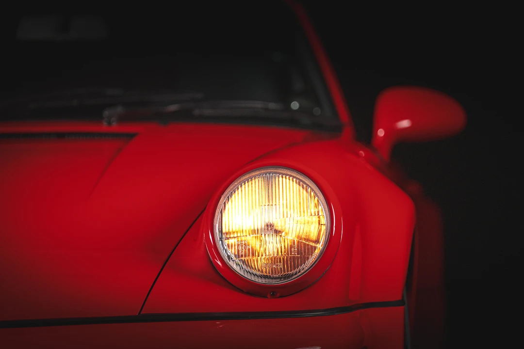 1989 Porsche 964 Carrera 4 - Image 17 of 31