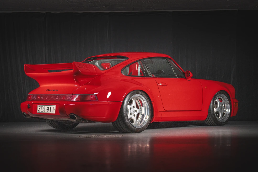 1989 Porsche 964 Carrera 4 - Image 5 of 31