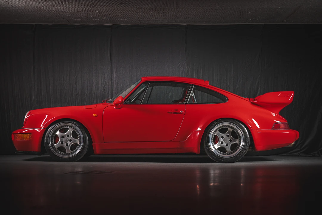 1989 Porsche 964 Carrera 4 - Image 7 of 31