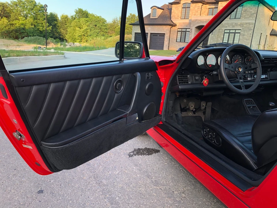 1989 Porsche 964 Carrera 4 - Image 7 of 18