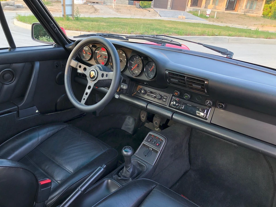 1989 Porsche 964 Carrera 4 - Image 9 of 18