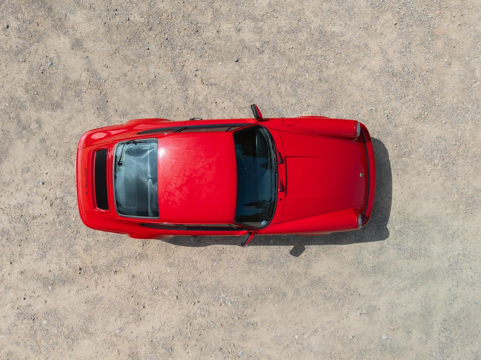 1989 Porsche 964 Carrera 4 - Image 10 of 31