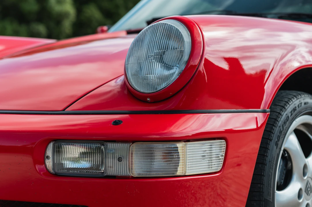 1989 Porsche 964 Carrera 4 - Image 17 of 31